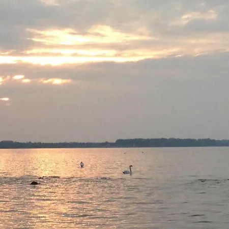 Lejlighed In Mit Meeresstrand Zierow